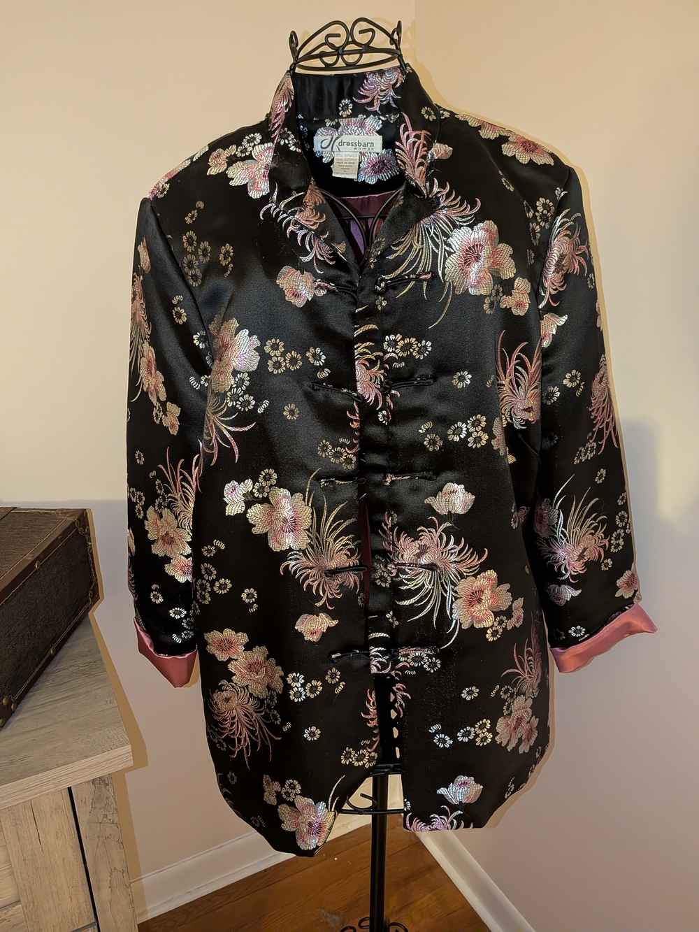 Vintage Dressbarn Woman Black Pink Floral Brocade Jacket Size 1X